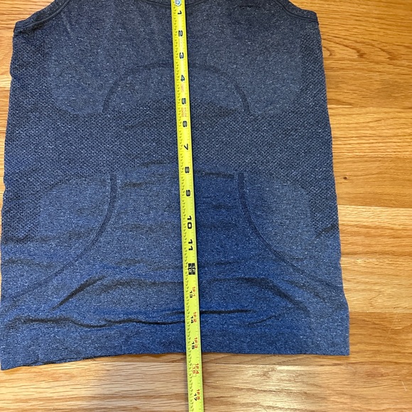 Lululemon Grey Swiftly Tech Racerback - Picture 8 of 11